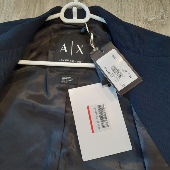 Armani Exchange Textured Patch Pocket Coat - Picture 9 of 14